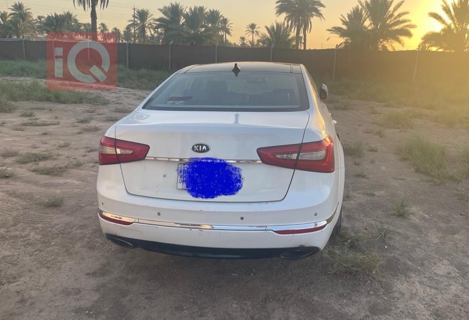 Kia Cadenza